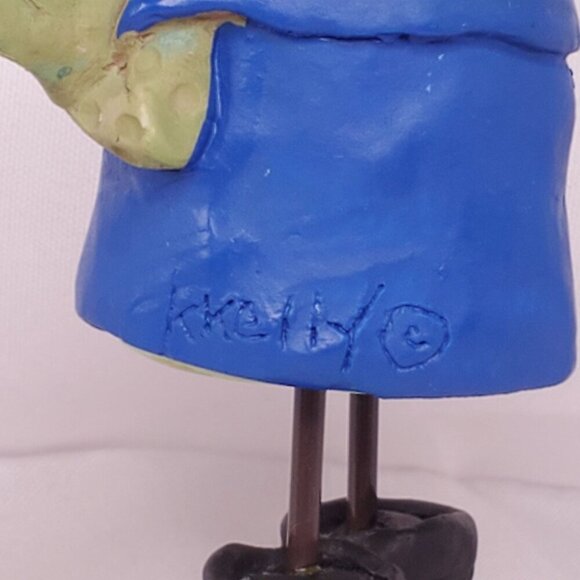 Russ Berrie Frog Cop from the Teenie Countrykins series By Kathleen Kelly - Picture 4 of 10